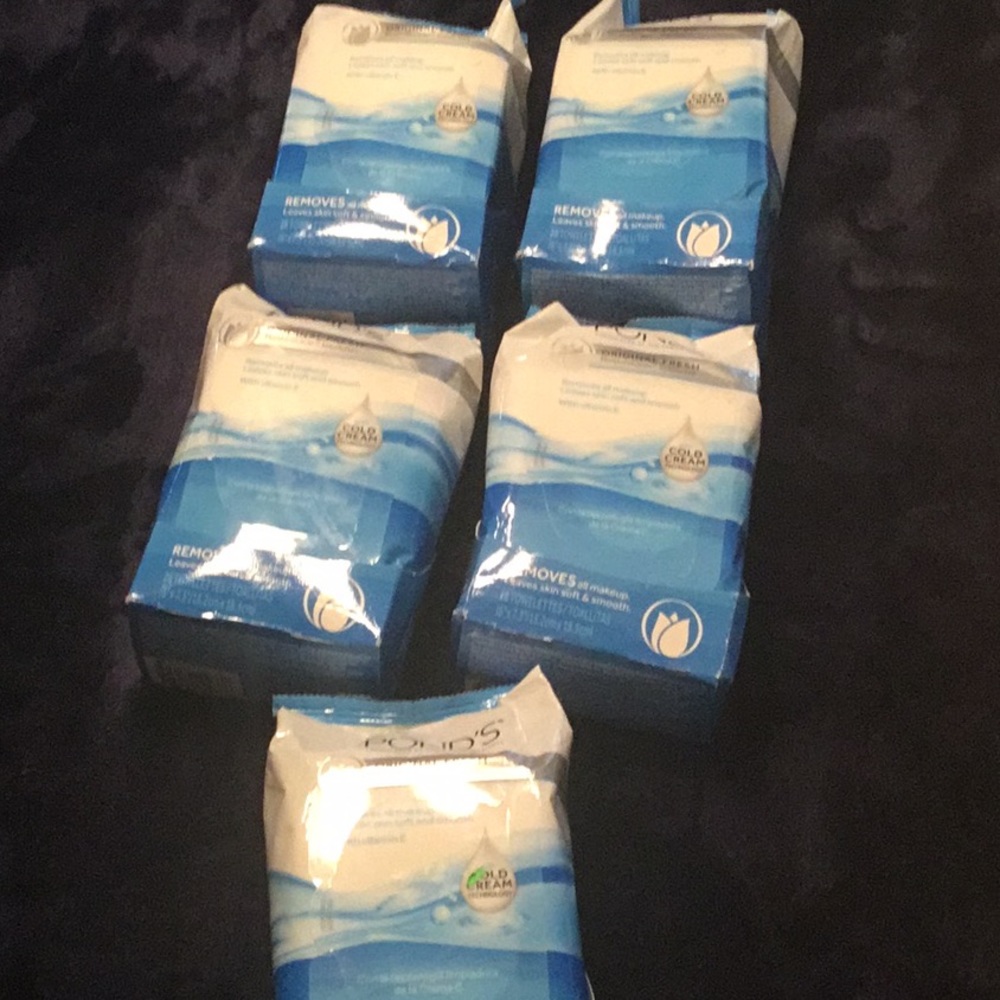 Ponds original fresh moisture clean towelettes